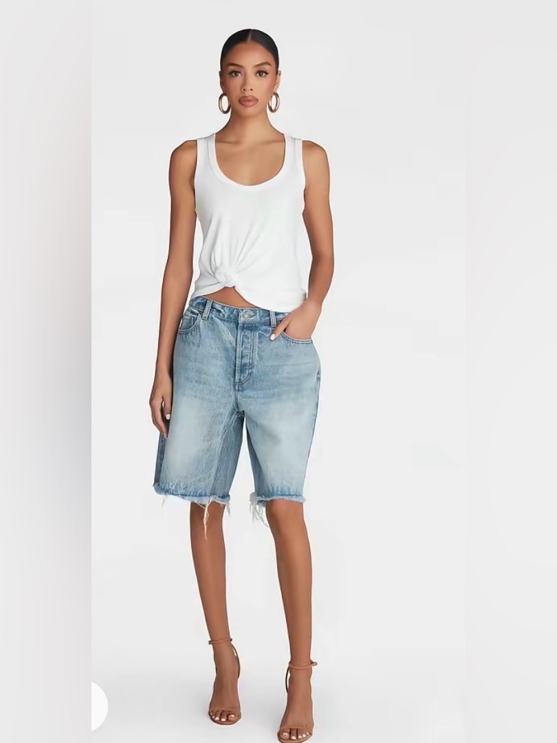 Kbb By Khalana The Denim Bermuda Shorts In Light Wash Sz 6